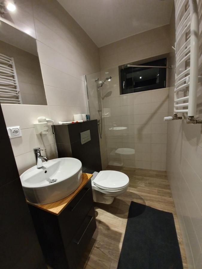 Dom Przy Plazy Apartamento Ustronie Morskie Exterior foto