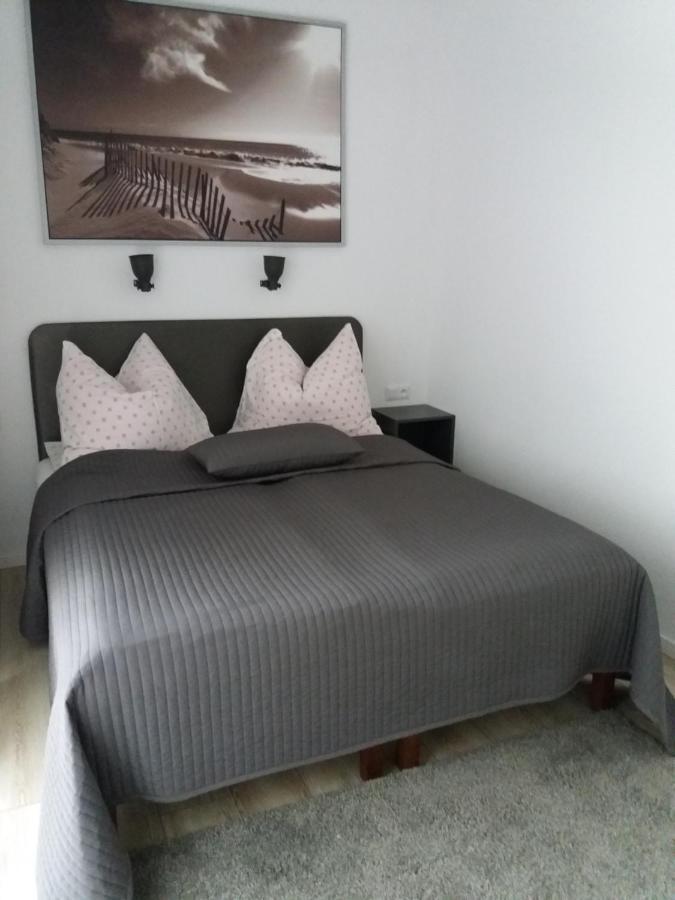 Dom Przy Plazy Apartamento Ustronie Morskie Exterior foto